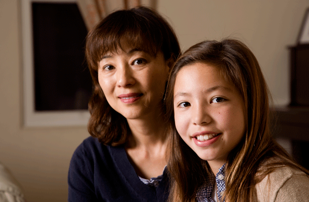 Mn100052motherdaughterportraitmrweb 5195770282 O